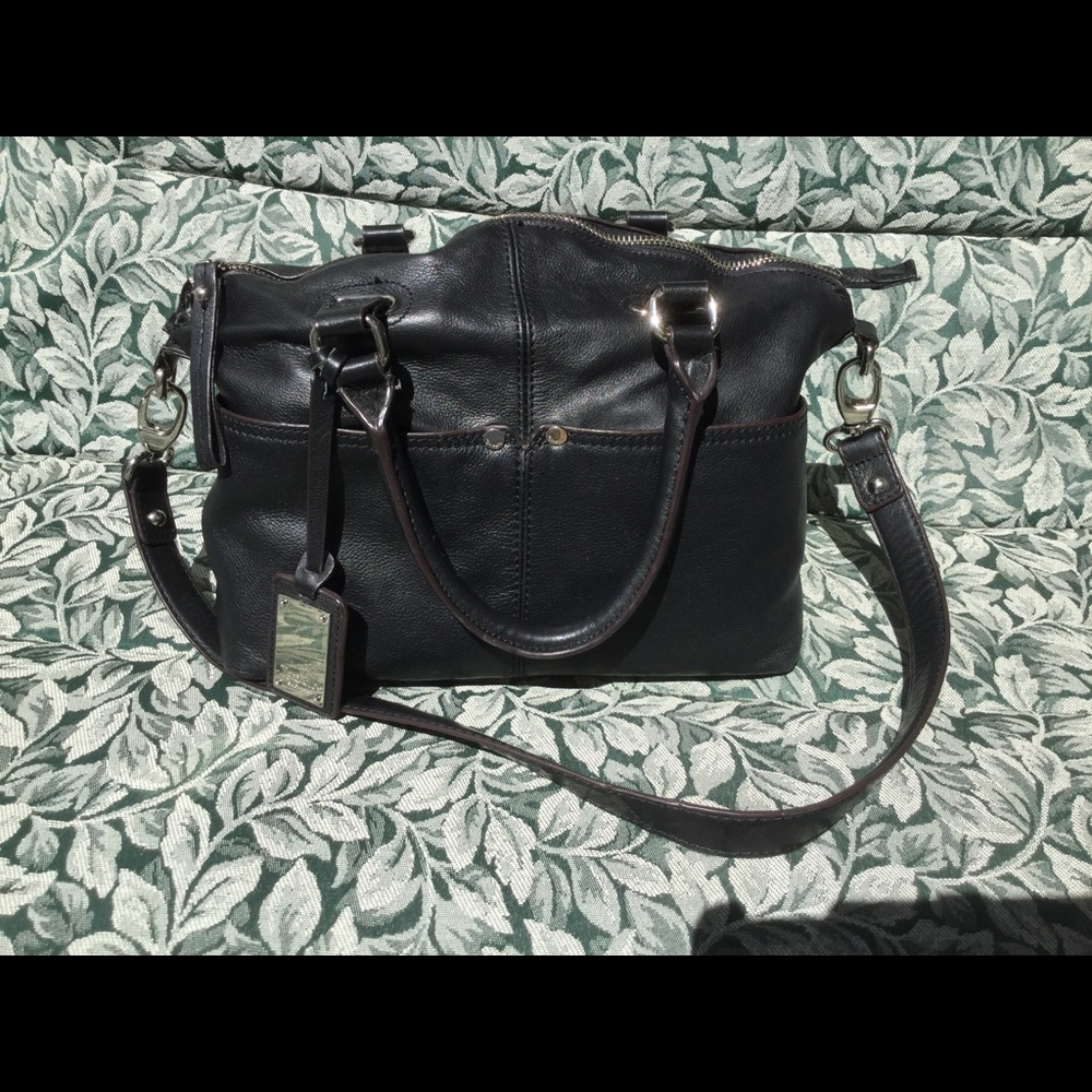 Tignanello black leather shoulder bag